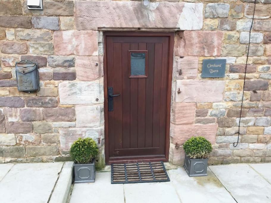Chic 2 Bed Peak District Cottage Barn Near Alton Towers, Polar Bears, Chatsworth House 리크 외부 사진