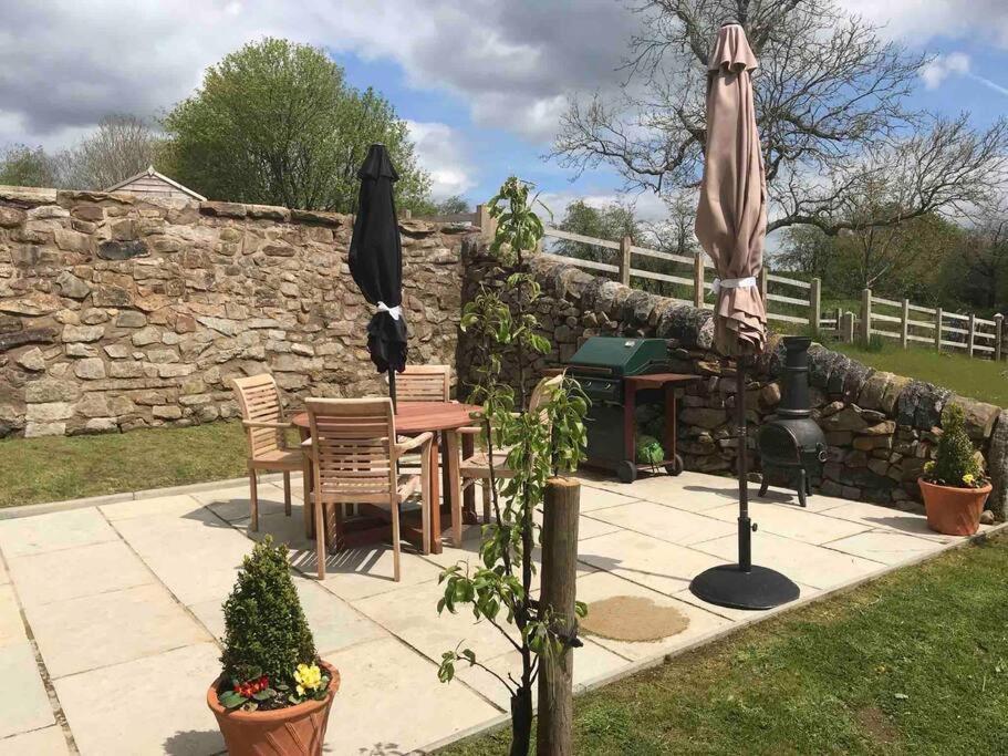 Chic 2 Bed Peak District Cottage Barn Near Alton Towers, Polar Bears, Chatsworth House 리크 외부 사진