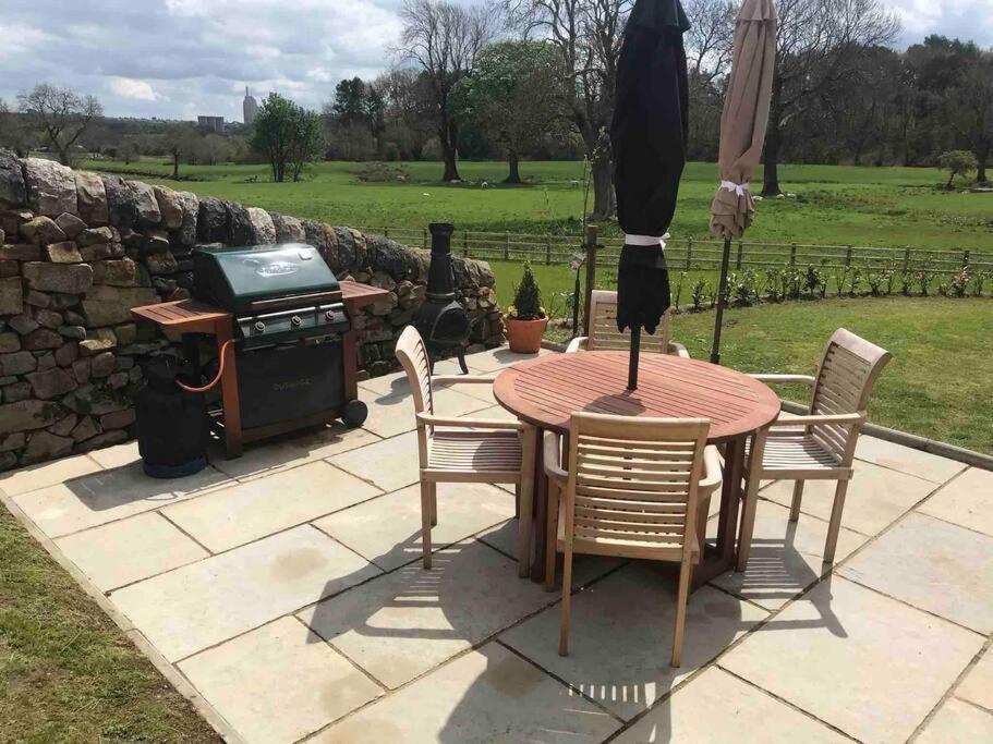 Chic 2 Bed Peak District Cottage Barn Near Alton Towers, Polar Bears, Chatsworth House 리크 외부 사진